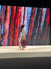 Load image into Gallery viewer, Valise a Chapeau- Burgundy Hat Case