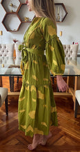 Load image into Gallery viewer, Collecte D’or Green Dress
