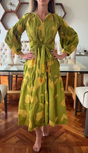 Load image into Gallery viewer, Collecte D’or Green Dress
