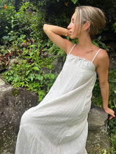 Load image into Gallery viewer, 100% Turkish Linen Off-white Dress
