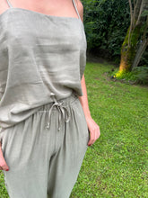 Load image into Gallery viewer, Loungewear Set 100% Turkish Linen in Olive Green
