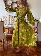 Load image into Gallery viewer, Collecte D’or Green Dress
