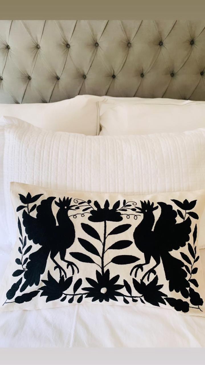 Black Rectangular Tenango de Doria Cushion