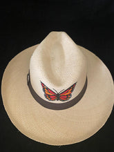Load image into Gallery viewer, Hand Painted Monarca Natural Straw Hat

