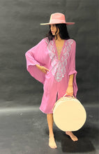 Load image into Gallery viewer, YingYang Pink &amp; Natural Hat
